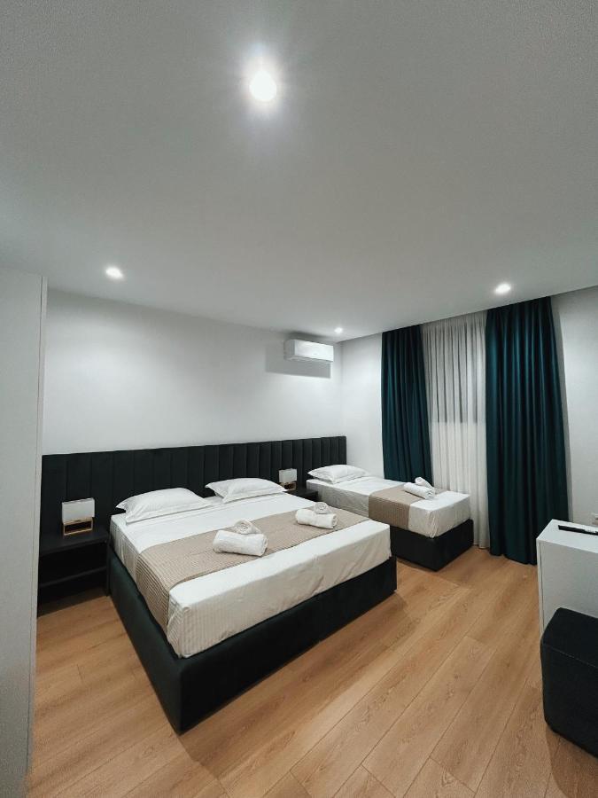Clinton Tirana Inn Bagian luar foto