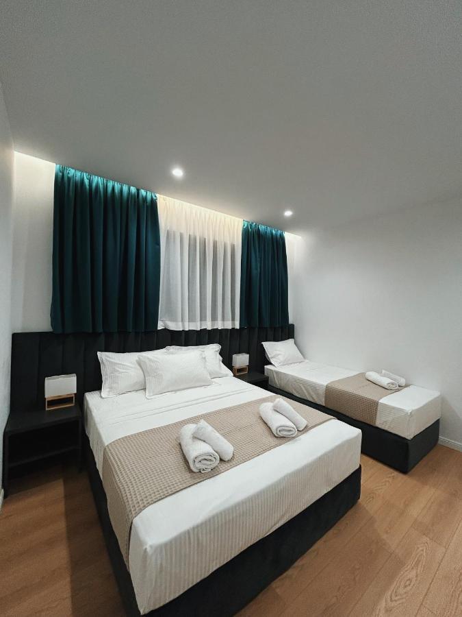 Clinton Tirana Inn Bagian luar foto